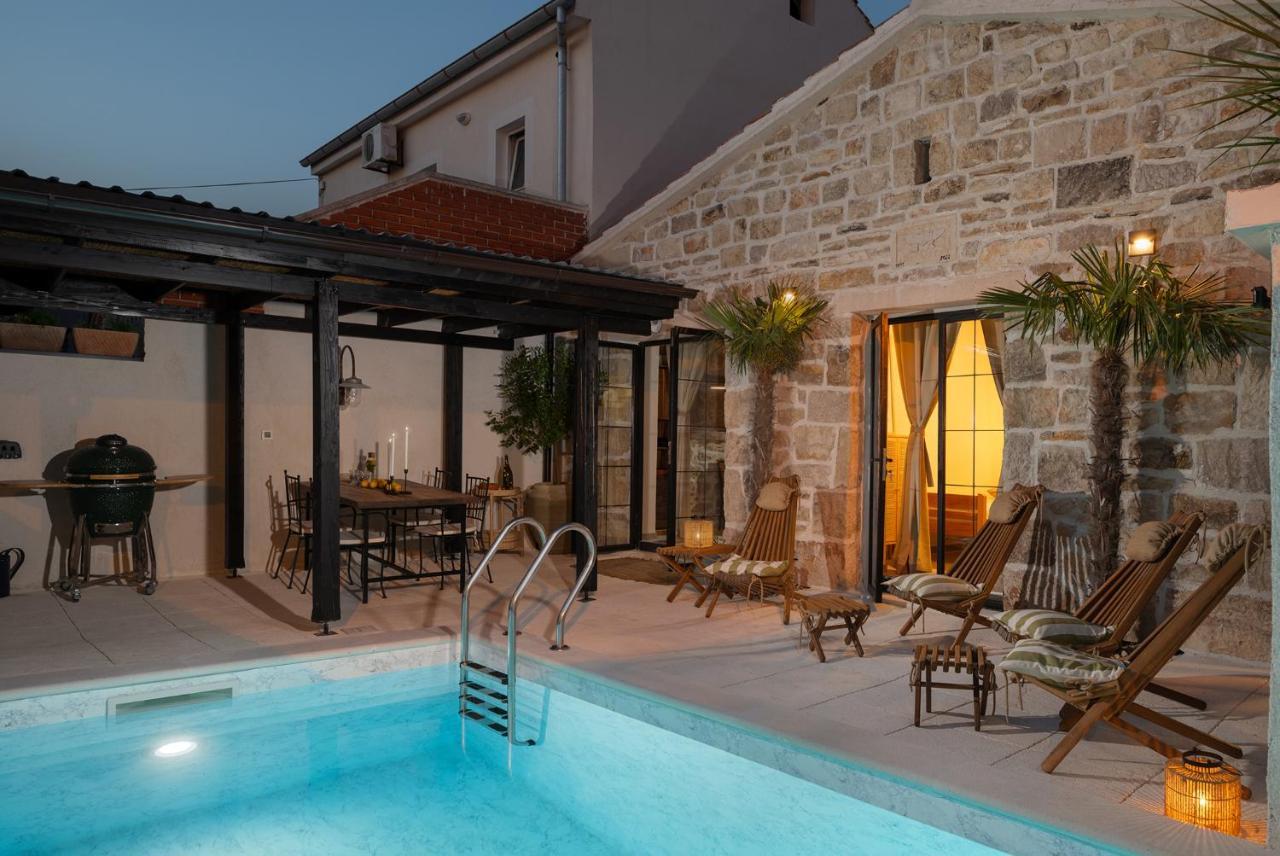 Blacksmith'S House - Rental House With Heated Pool Поседарье Екстериор снимка
